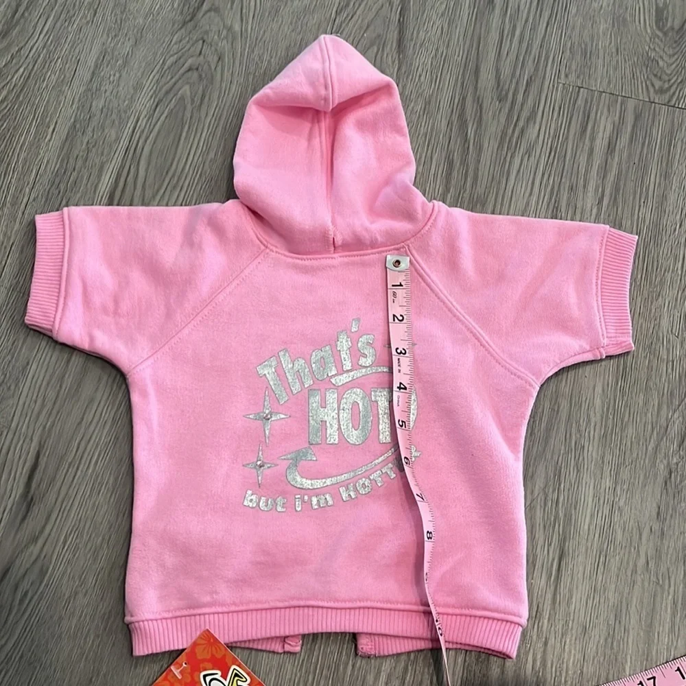 Doggie pink hoodie That’s hot 🐶
